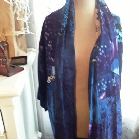 Long Jacket style - Picture 4 of 4